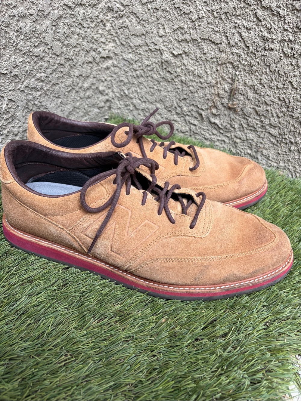 New Balance Men's Tan Suede Lace-Up Sneakers with Brown Accents